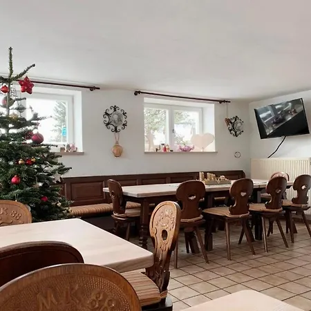 Guest house Gaestehaus Muenchner Kindl Reit im Winkl