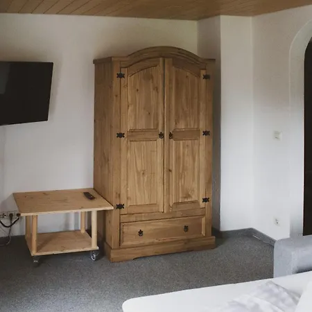 招待所 Gaestehaus Muenchner Kindl 3*