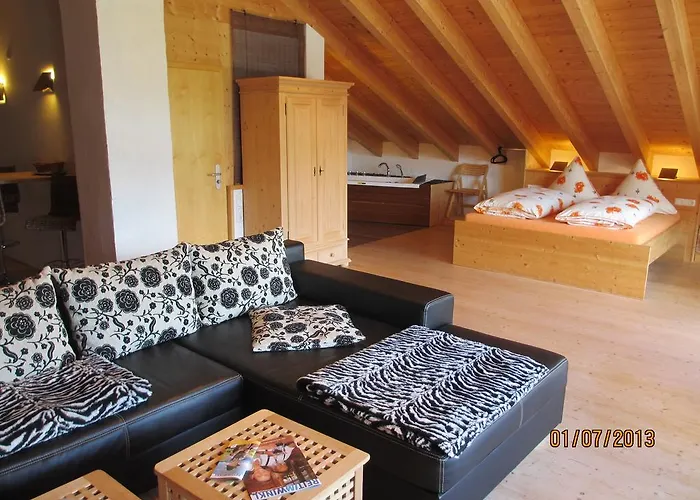 Гостевой дом Gaestehaus Muenchner Kindl Райт-им-Винкль